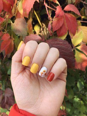 Nails Studio Fall Design