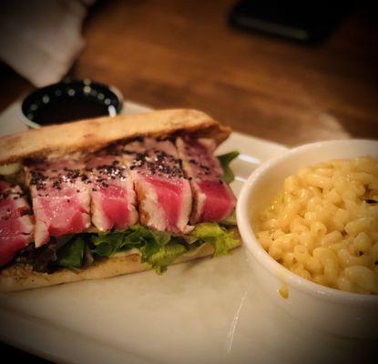 Seared tuna sandwich with green chile Mac n cheese