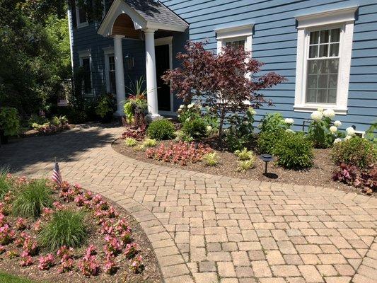 A colorful entry to this home in Northbrook