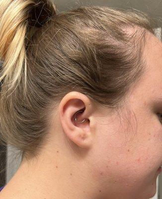 Daith piercing