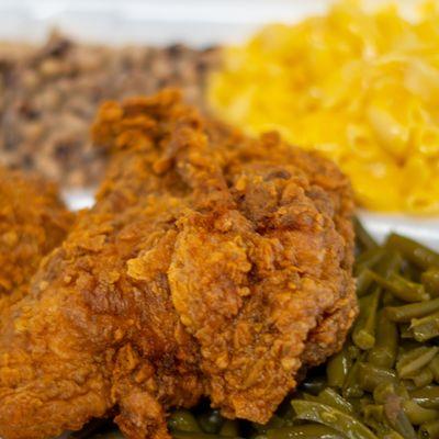 Fried Chicken, Black Eyed Peas, Green Beans, and Mac & Cheese!