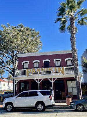 New Pannikin in Oceanside, next to parlor donuts