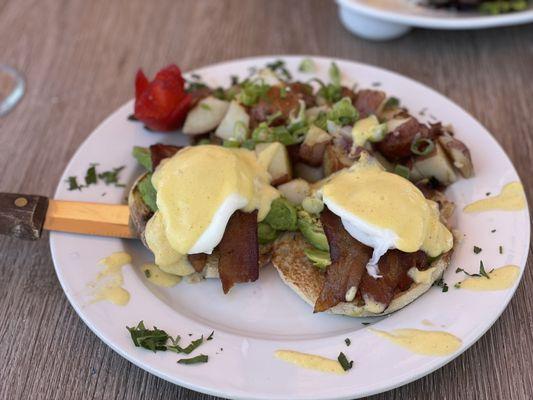 Eggs Benedict