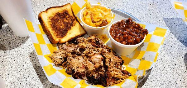 Pulled Pork Plate Texas Toast, Mac n Cheese, Baked Beans Shareable Portions