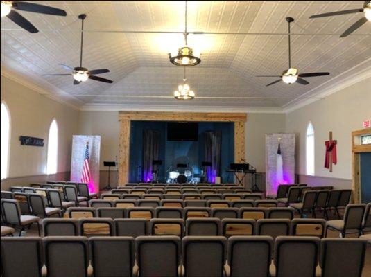 Here is Calvary Chapel Windsor's main sanctuary of the church.  and it's the quiet before the service.