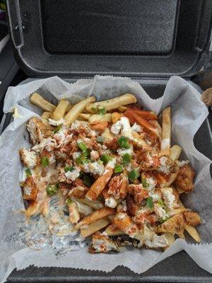 buffalo nachos