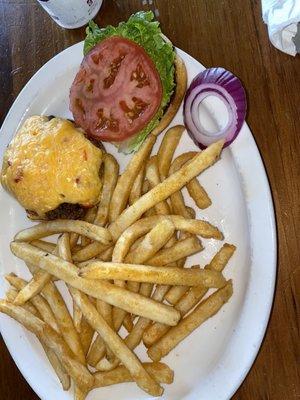 Pimento Cheeseburger w/ Fries