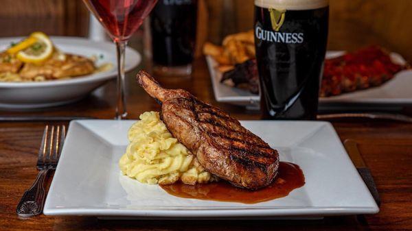 Steak and mashed potatoes