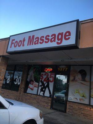 Lucky Foot Massage