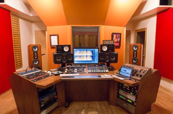 NYC Mastering Studio : The Sound Design Mastering