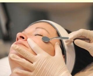 Diamond File Facial. Dynamite procedure for fine lines and wrinkles, hyper pigmentation and scarring. Amazing for cell turnover.