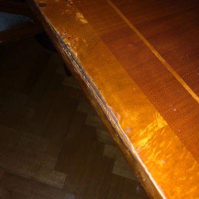 Damaged edges , before refinishing