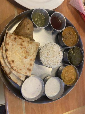 vegetarian thali, super good and great for indecisive people