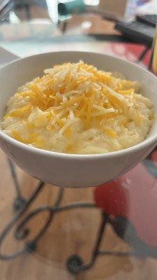 Homemade Cheesy-Grits