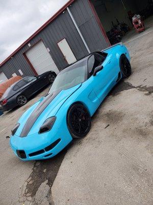 Custum paint on corvette