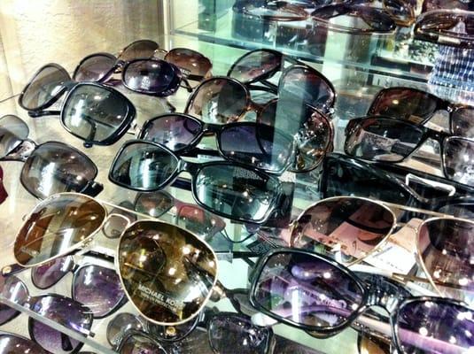 Lots of sunnies.