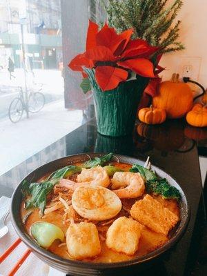 Singaporean Laksa Noodle Soup