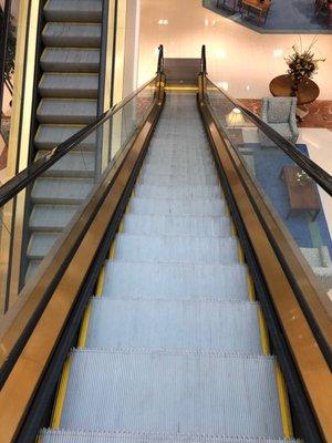 Von Maur North Point Mall Escalators