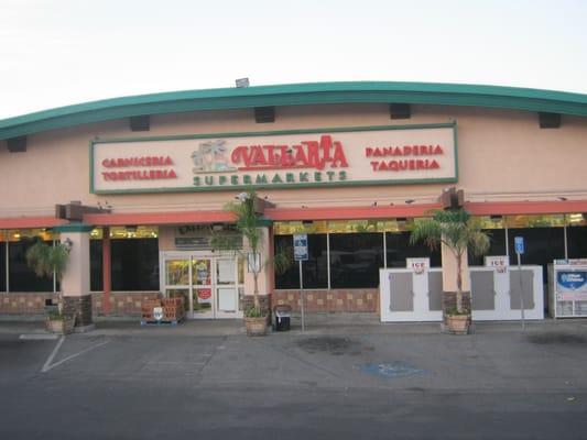 Vallarta Supermarkets