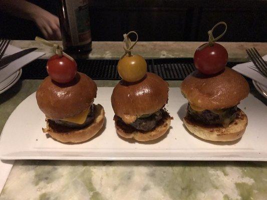 Waygu sliders -- perfectly toasted brioche with juicy meat and cheese. Highly recommended!!