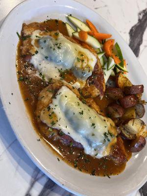 Chicken saltimbocca