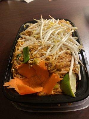 Pad Thai Modifications : + tofu, raw sprouts