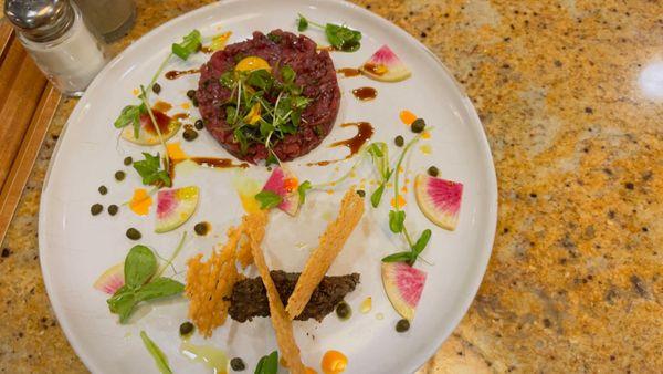 Elk tartare,