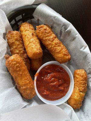 Fried mozzarella sticks