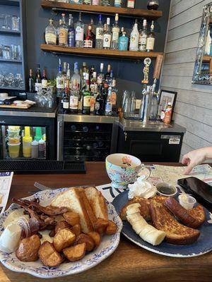 Breakfast platter & French toast