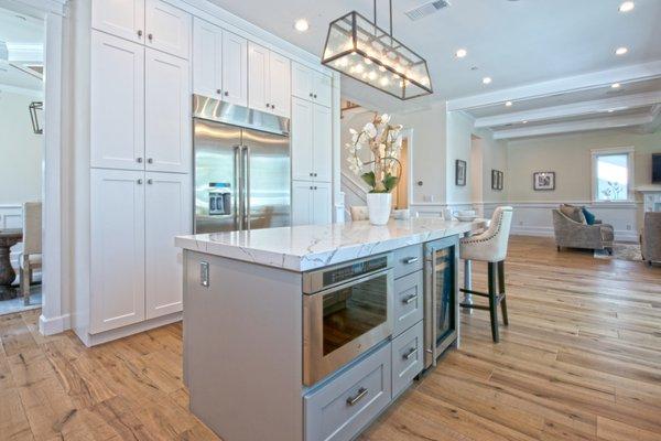 Sherman Oaks Complete Home Remodel: Kitchen