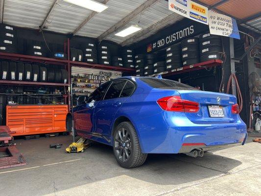 Bmw tire replacement