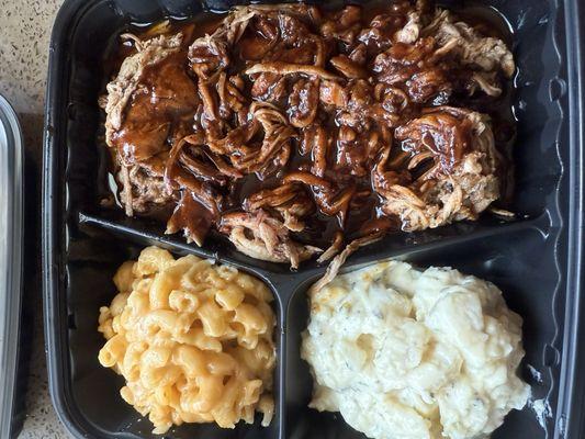 Pulled pork, mac n cheese and potato salad