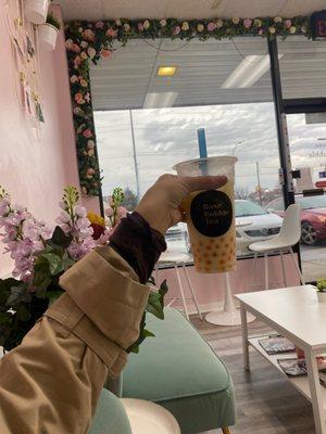 Mango bubble tea