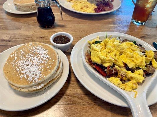 Frisco Skillet with Pancakes