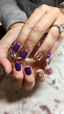 Gorgeous Purple Gel with Astonishing Gold Design