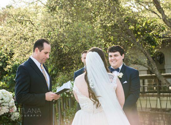 Officiant: David Tropea, Venue: Villa Antonia, Photography: Svetlana Photography www.LanaFoto.com