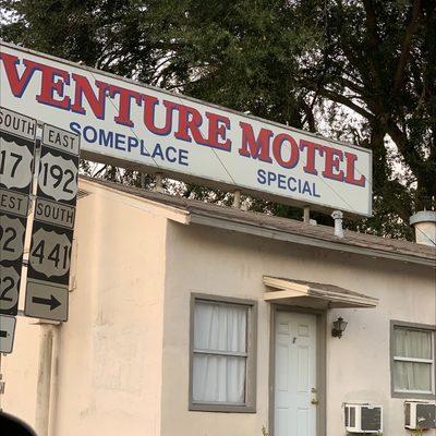 Venture Motel