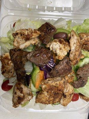 Mix grill salad