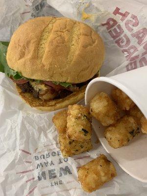 Smash Tots Bacon Smash Burger