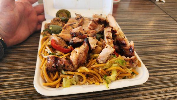 Combo item 2 with teriyaki chicken and jalapeno chicken with chow mein and rice