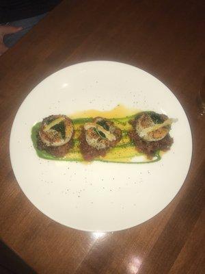 Pepper jam scallops