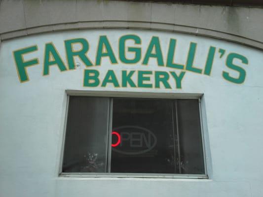 Faragalli's Bakery front.