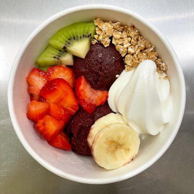 Delicious Acai bowls available!