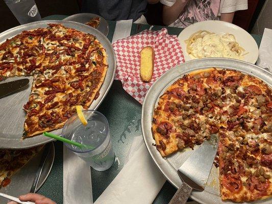 Carne Combo, Chicken Fettuccine Alfredo, and a make your own pizza