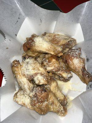 Garlic parm wings