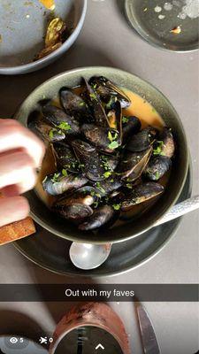 Mussels small plate