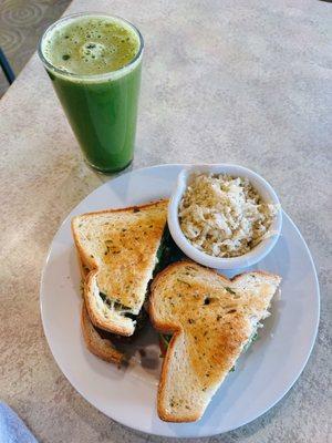 Aloha Goddess Juice & Chicken Pesto Sandwich