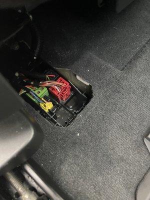 This connector under passenger seat now has broken connectors after recall performed. It rattles now