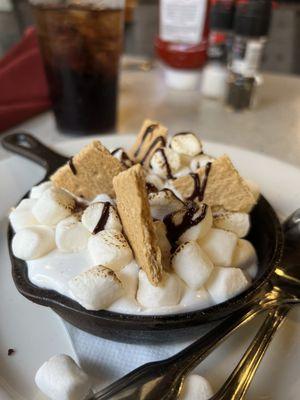 S'mores skillet