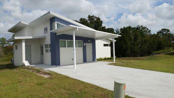 Elite roof aluminum carport by Liberty Aluminum